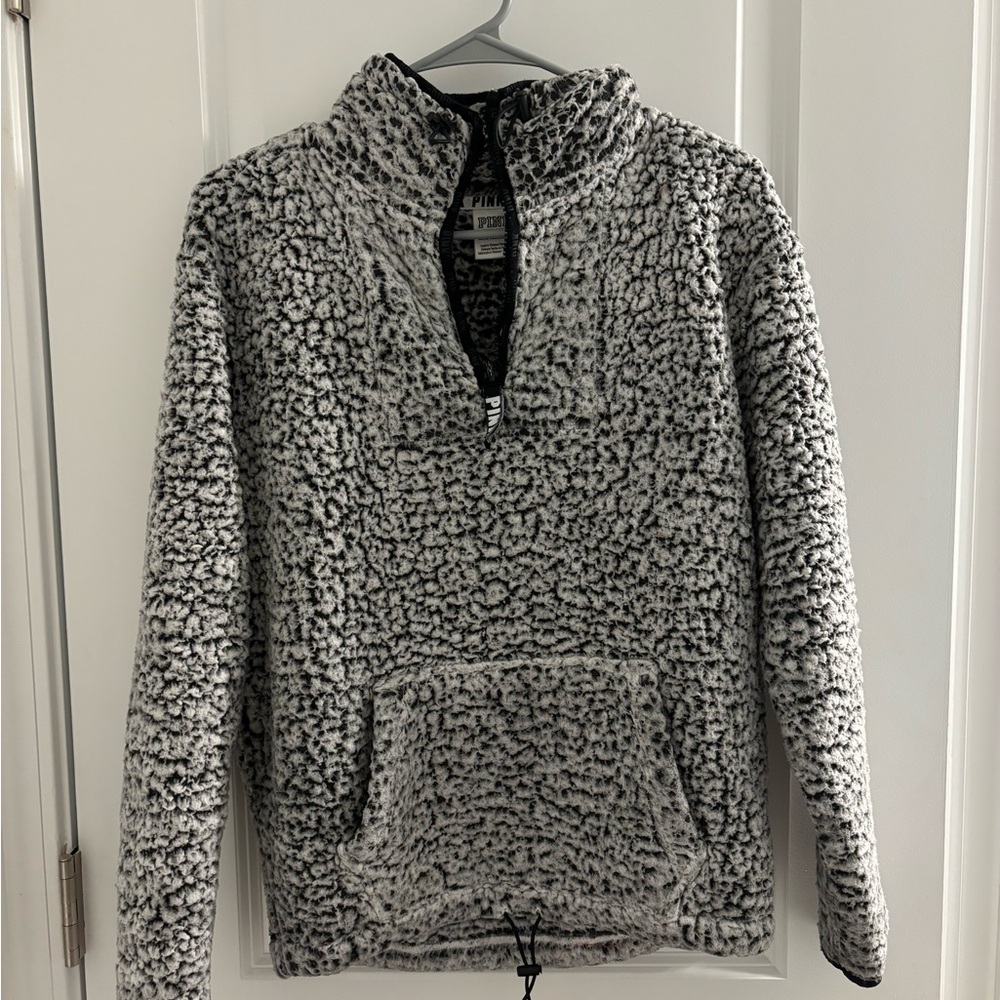 Pink gray/black fleece pull over
